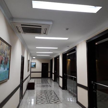 Seoul Hotel Sjymkent Exteriör bild