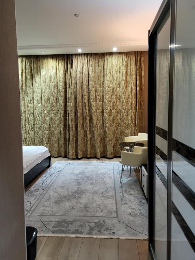 Seoul Hotel Sjymkent Exteriör bild