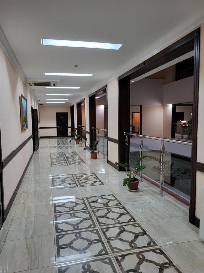 Seoul Hotel Sjymkent Exteriör bild