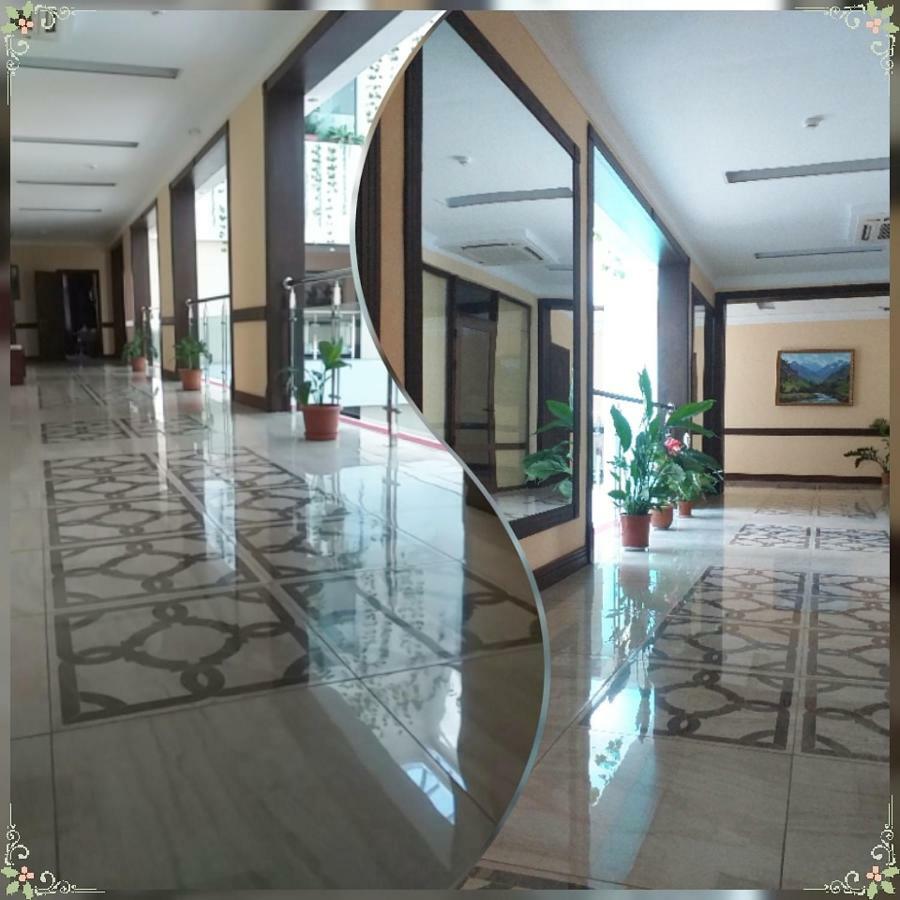 Seoul Hotel Sjymkent Exteriör bild